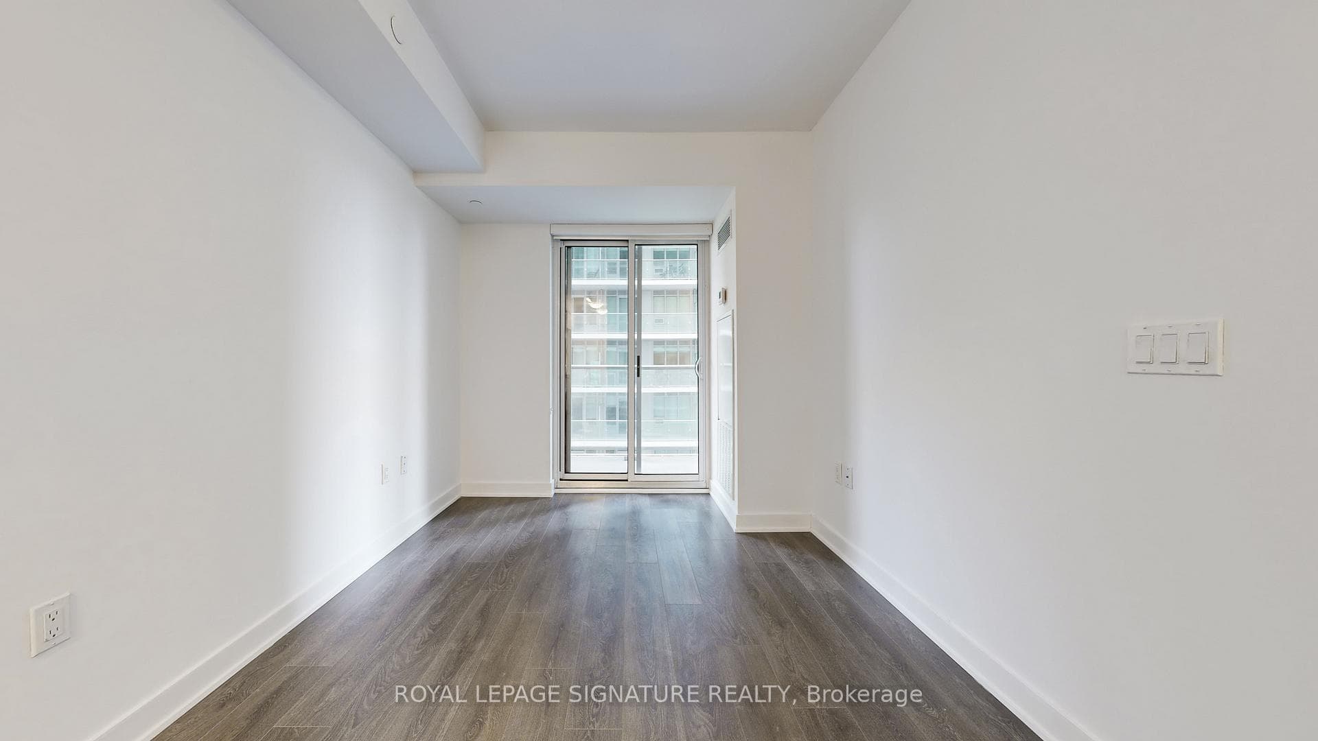 195 Redpath Avenue Unit 2016 photo 14