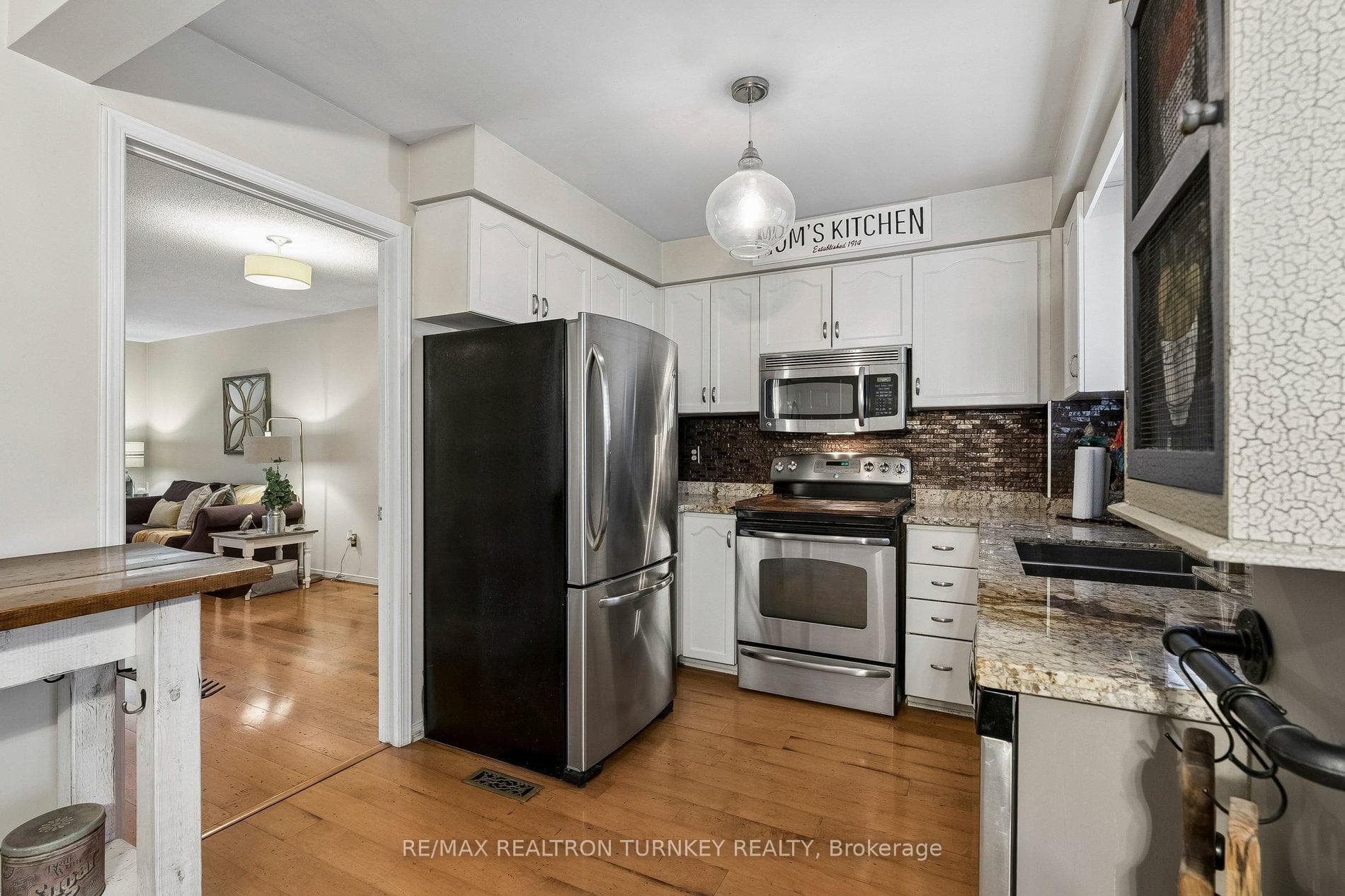Updated Kitchen with Granite Counters