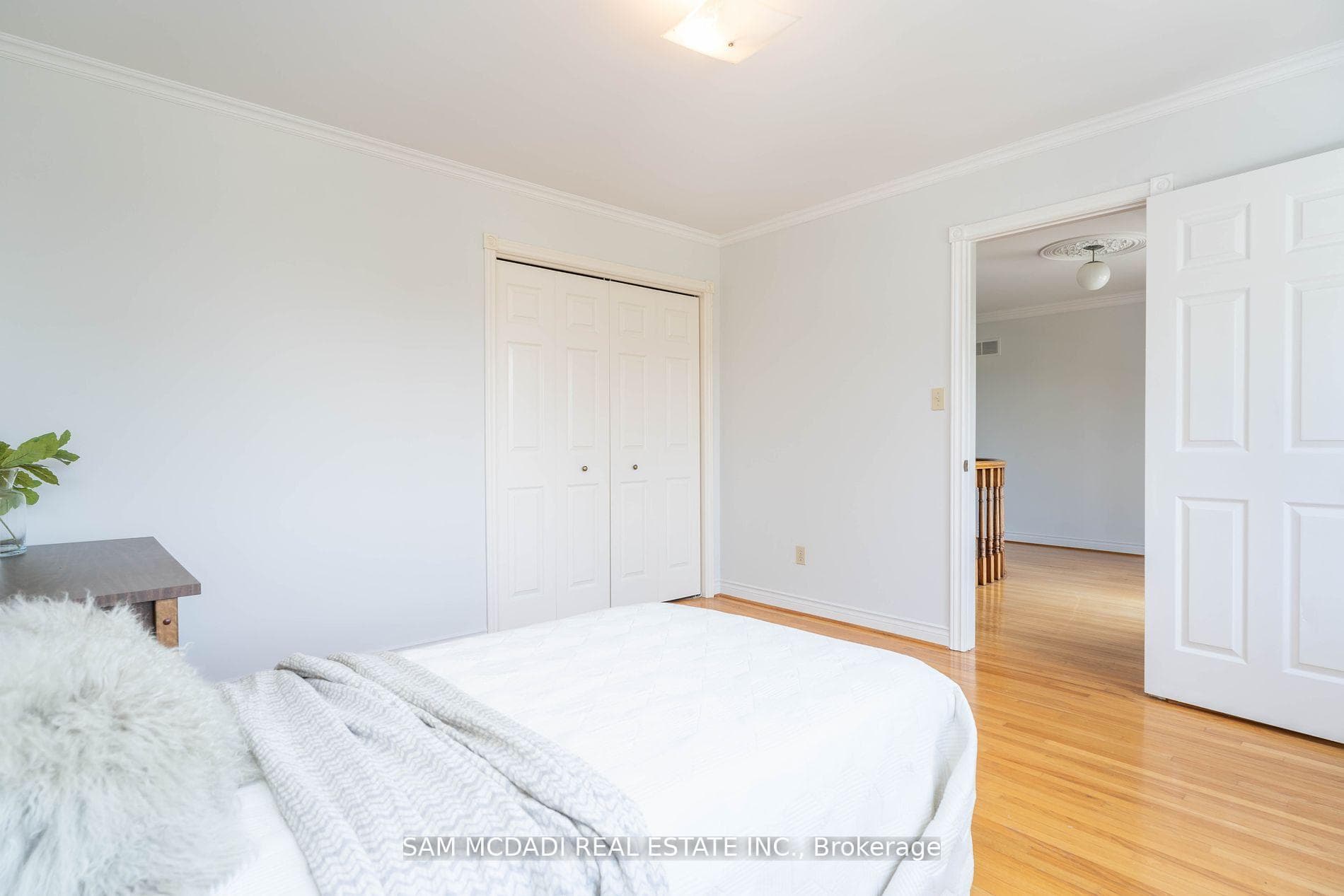 1548A Carolyn Road photo 28