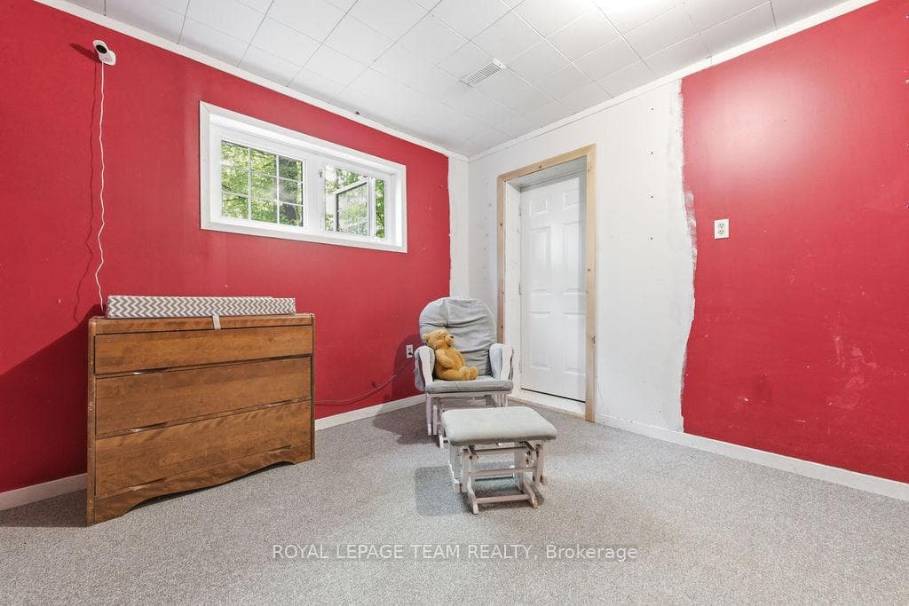 7 Simmons Drive photo 33