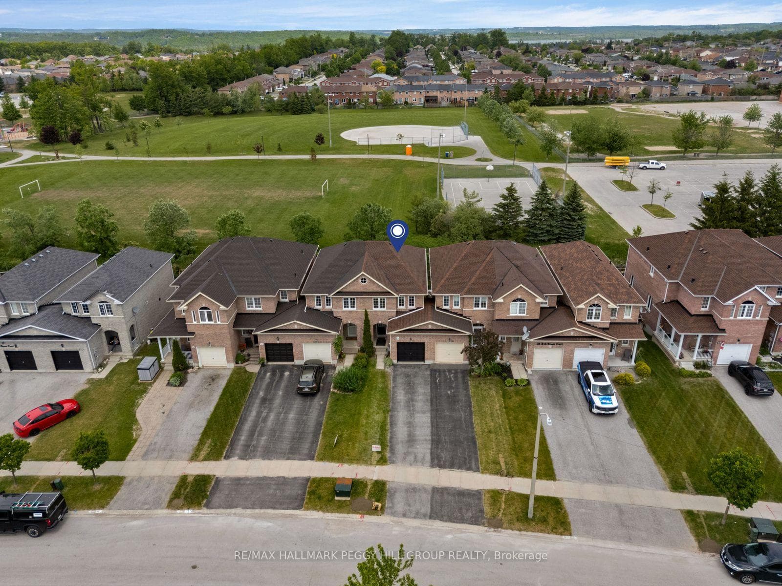 34 Arch Brown Court photo 2