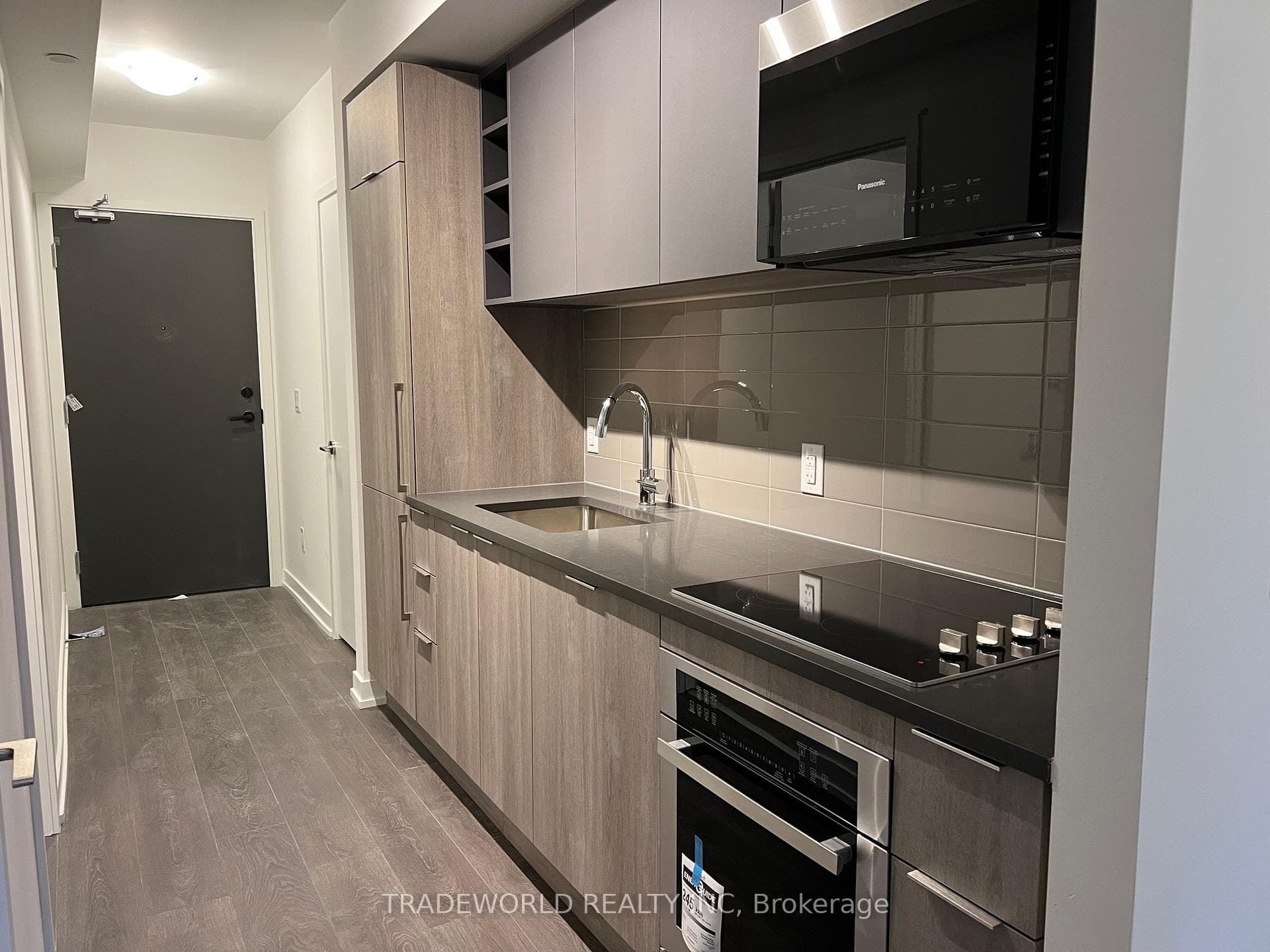 2031 Kennedy Road Unit 1023 photo 2