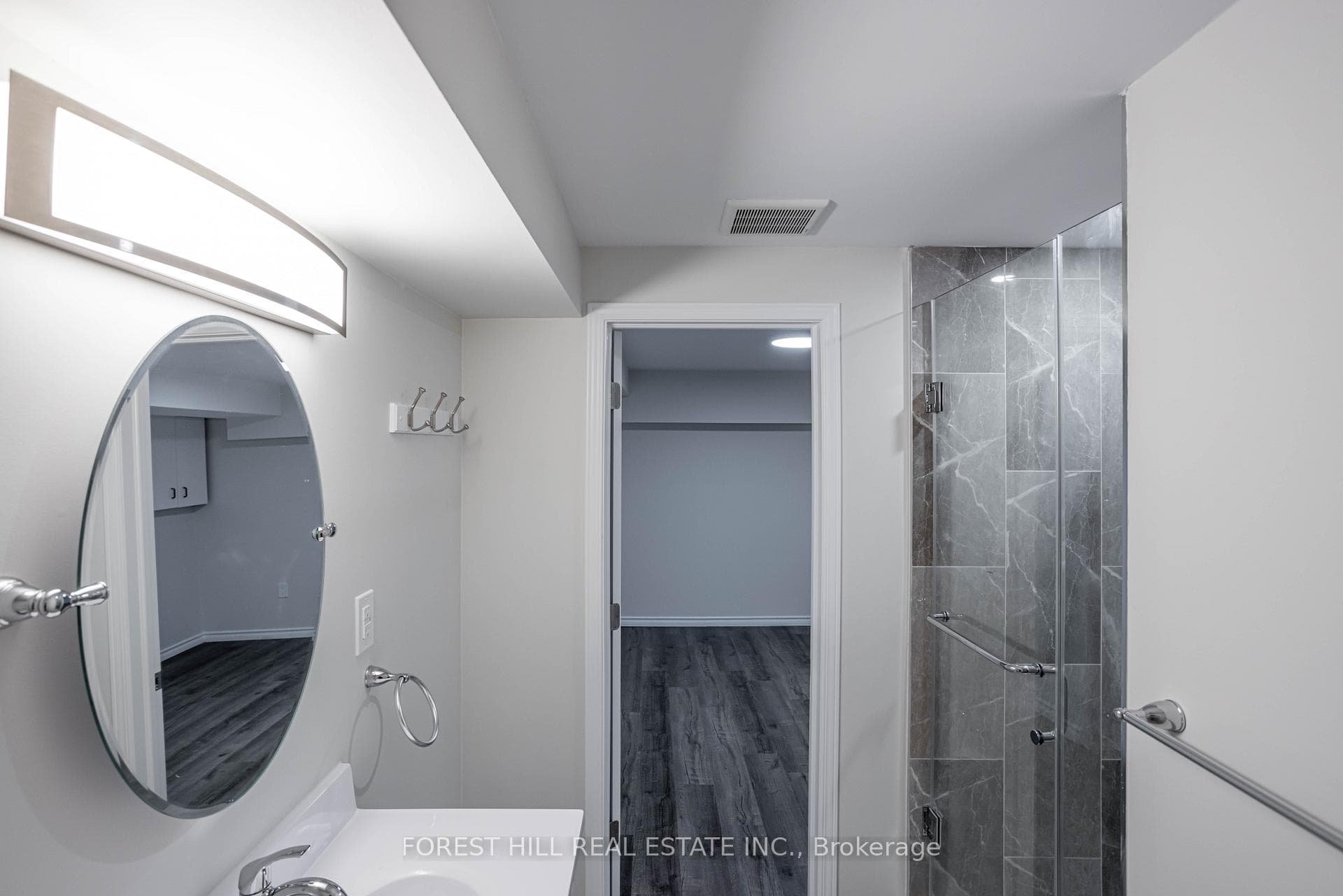 125 Brookmill Drive Unit Lower A photo 38