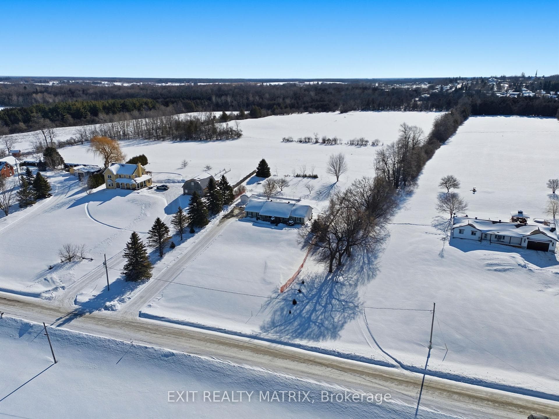 890 Happy Hollow Road photo 33