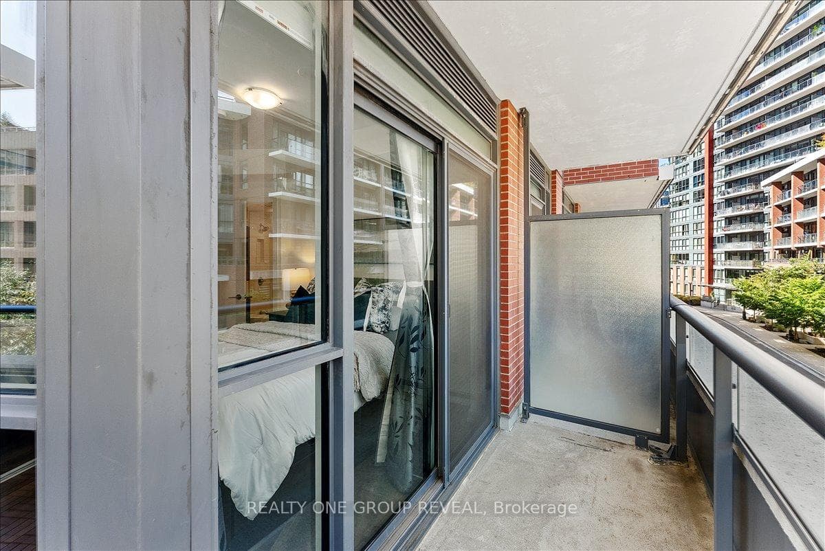 38 Iannuzzi Street Unit 341 photo 24