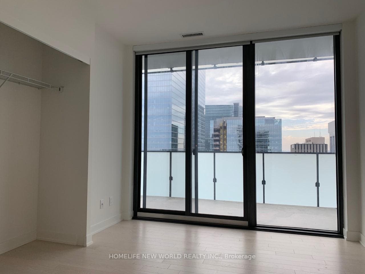 20 Lombard Street Unit 3710 photo 9