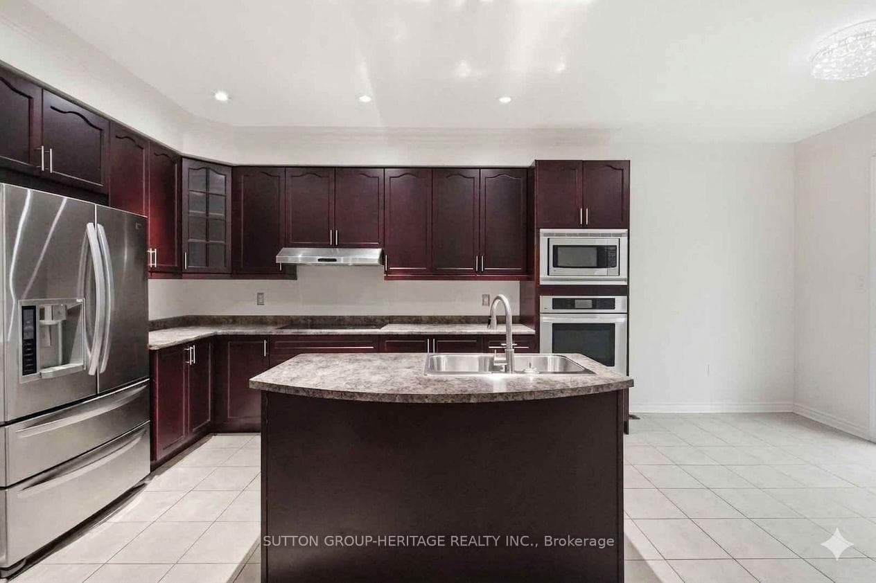 16 Shrewsbury Drive photo 15