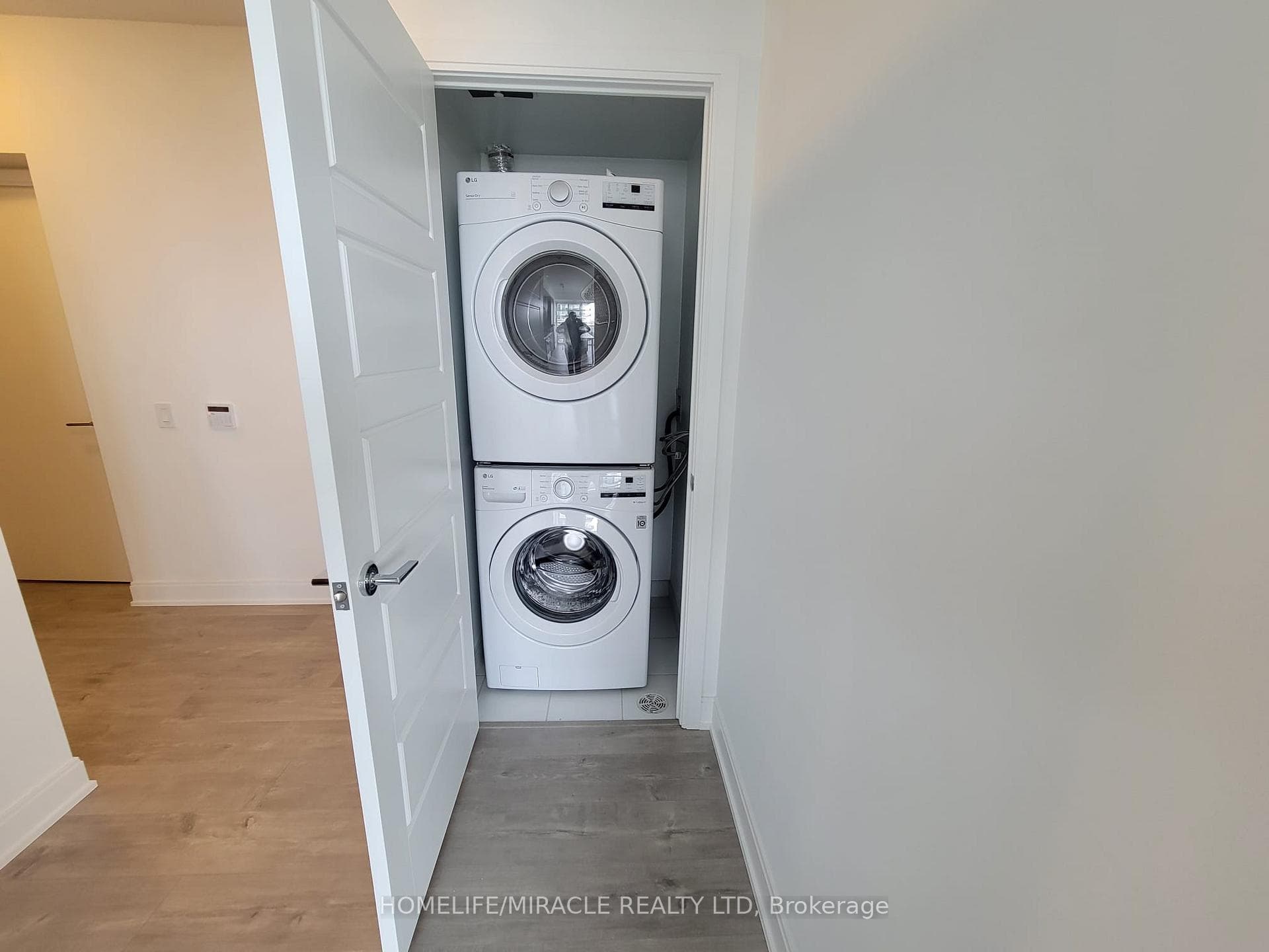 70 Annie Craig Drive Unit 4902 photo 21