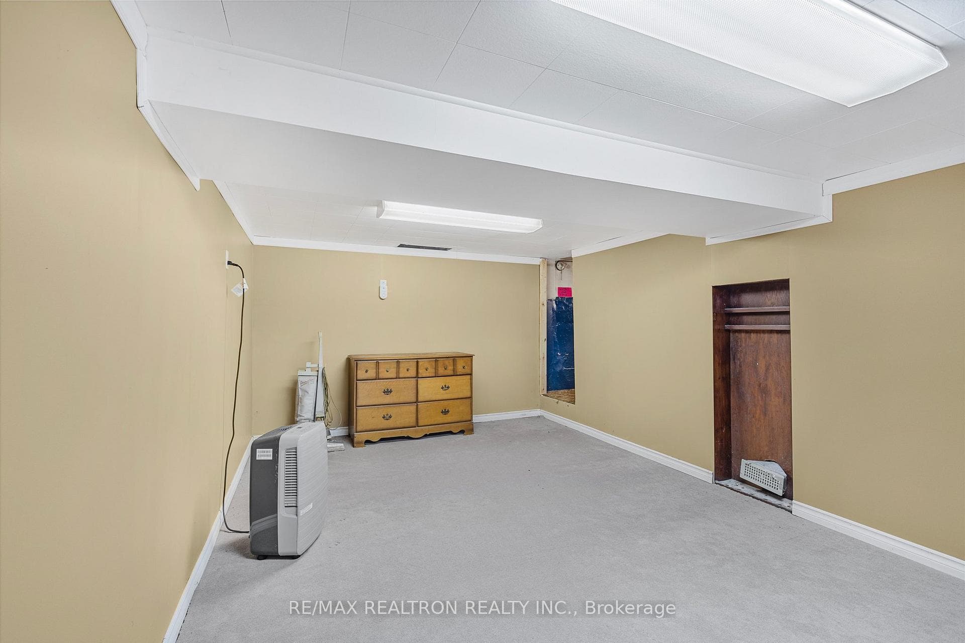 72 Henry Street photo 26