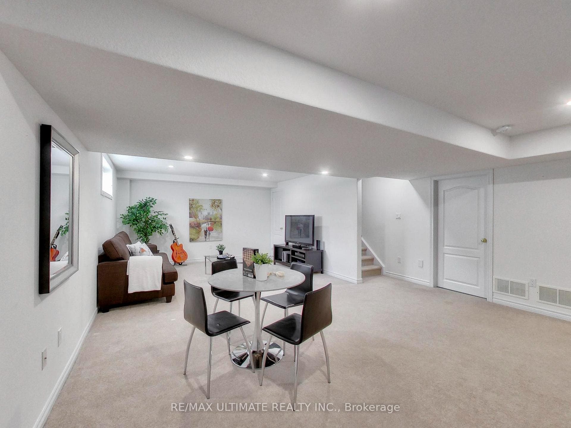 152 Gray Avenue photo 31