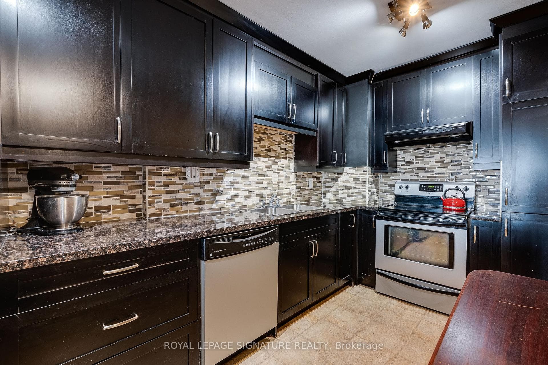 1 Four Winds Drive Unit 611 photo 9