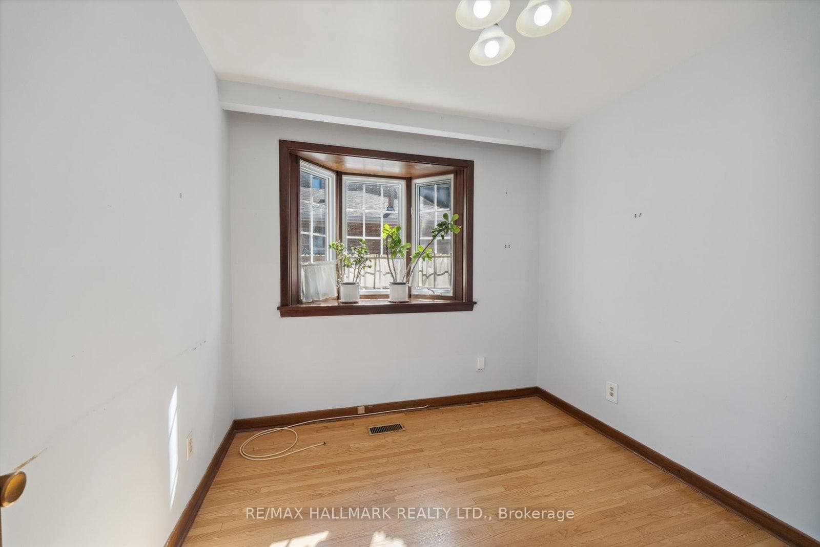 78 Eastville Avenue photo 11