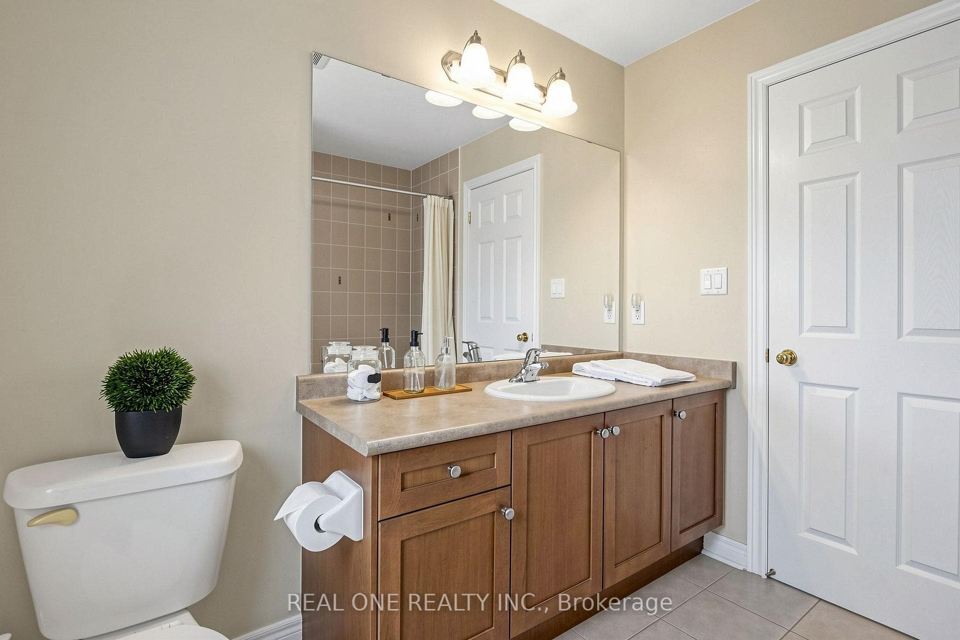 8 Lebarr Road photo 41