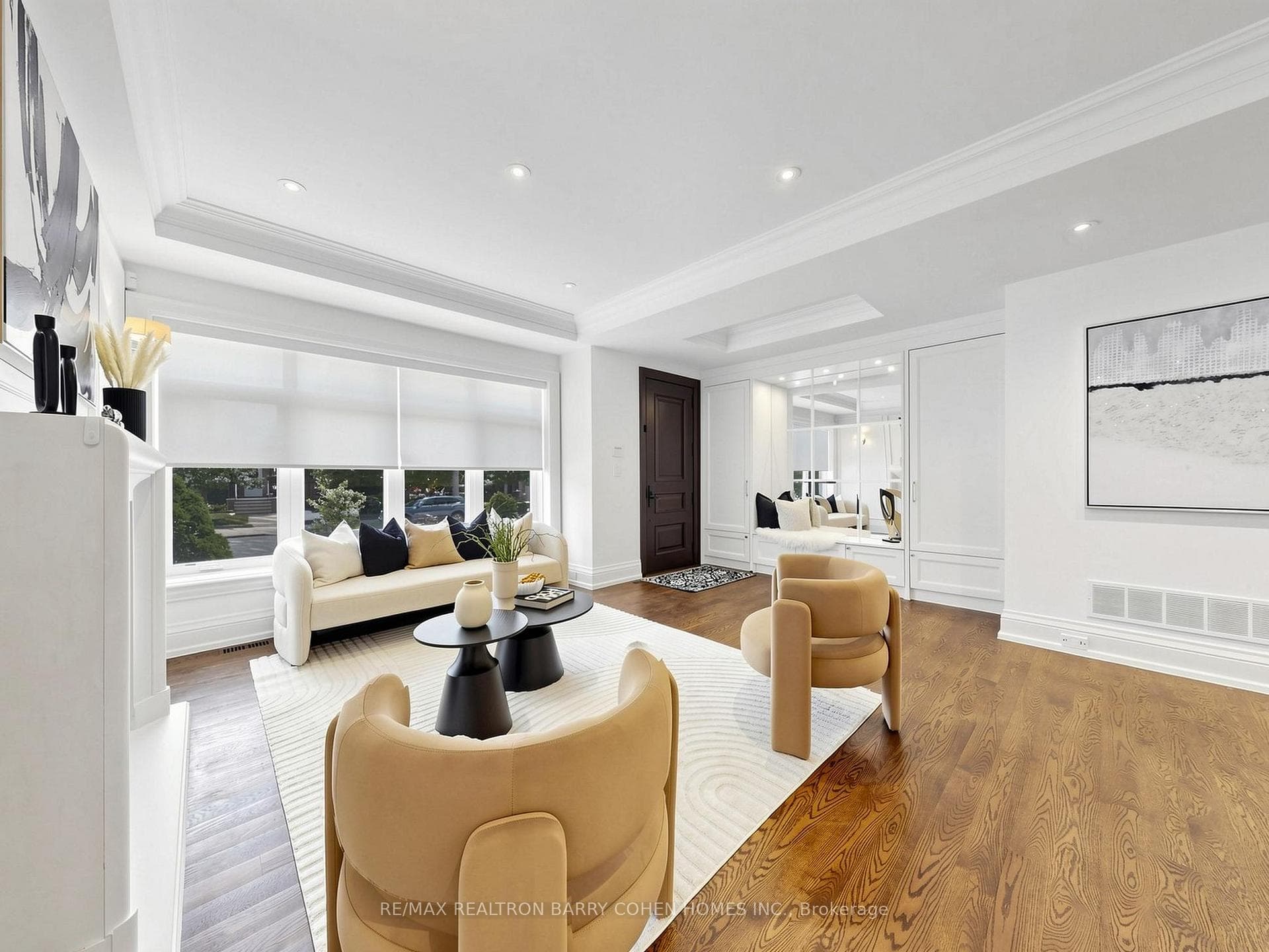 96 Southvale Drive photo 8