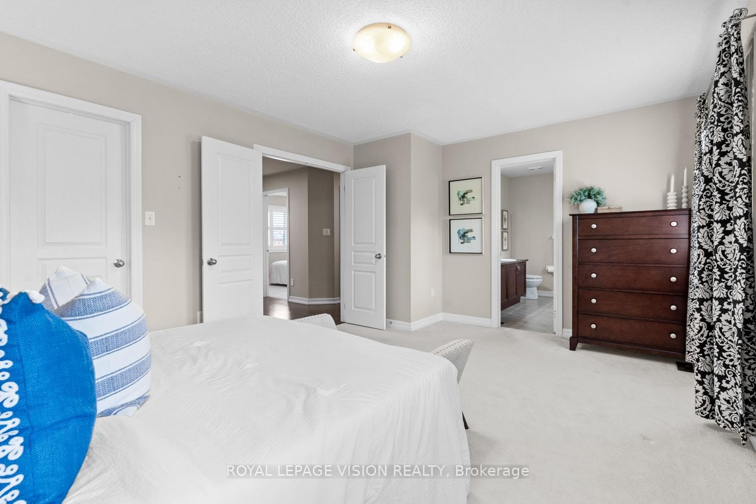 27 Ida Jane Grove photo 17