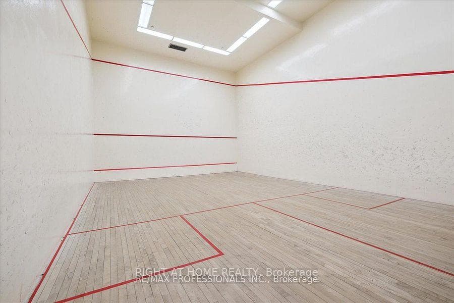 1300 Islington Avenue Unit 2404 photo 9