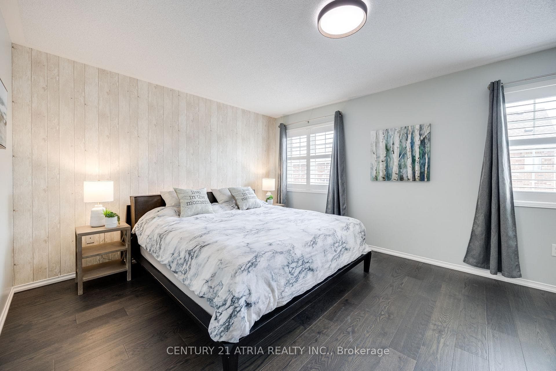 1 Eakins Drive photo 16