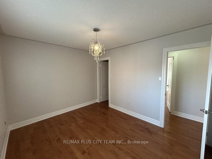 59 Trish Drive photo 21
