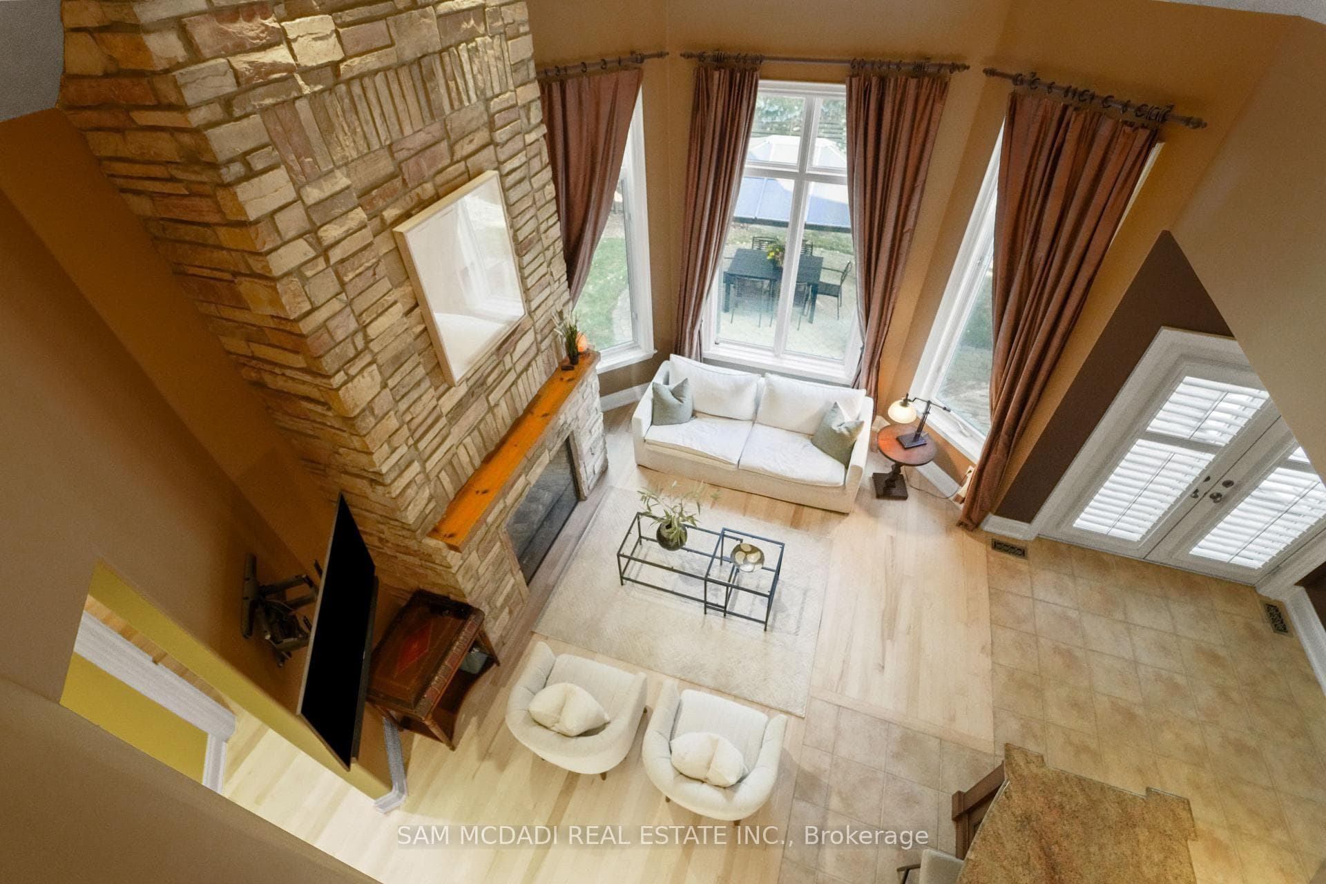 2258 Providence Road photo 17