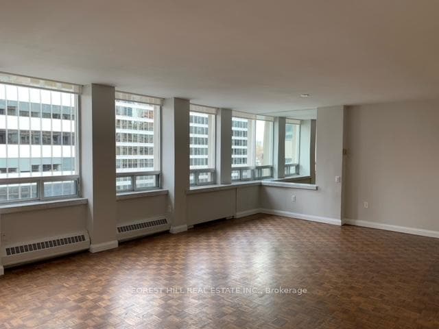 131 Bloor Street Unit 1020 photo 15