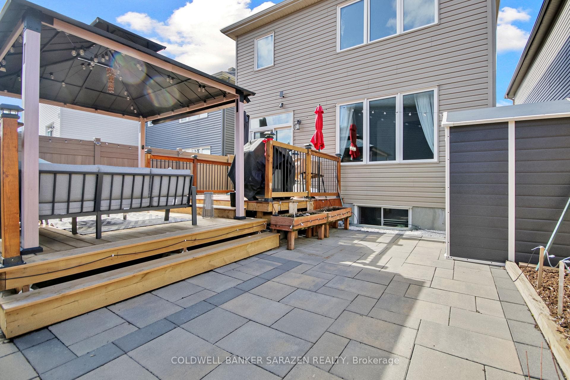 652 Decoeur Drive photo 44