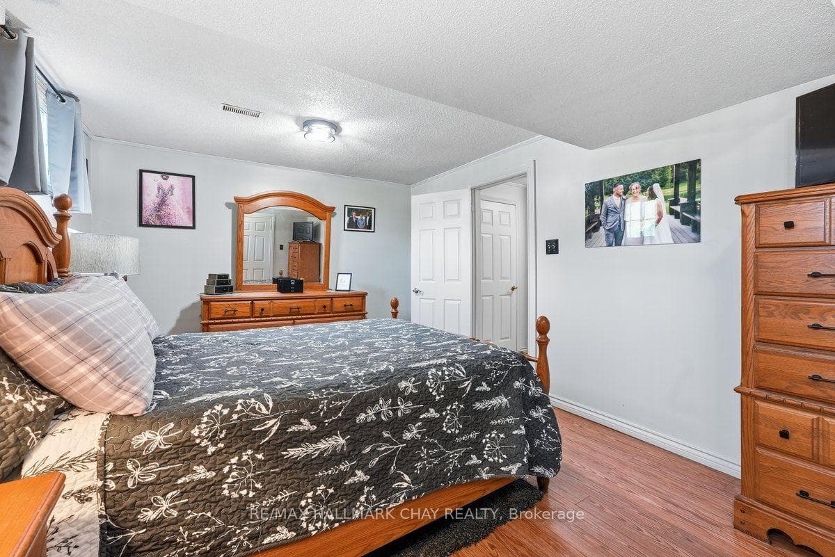 6 John James Drive photo 29