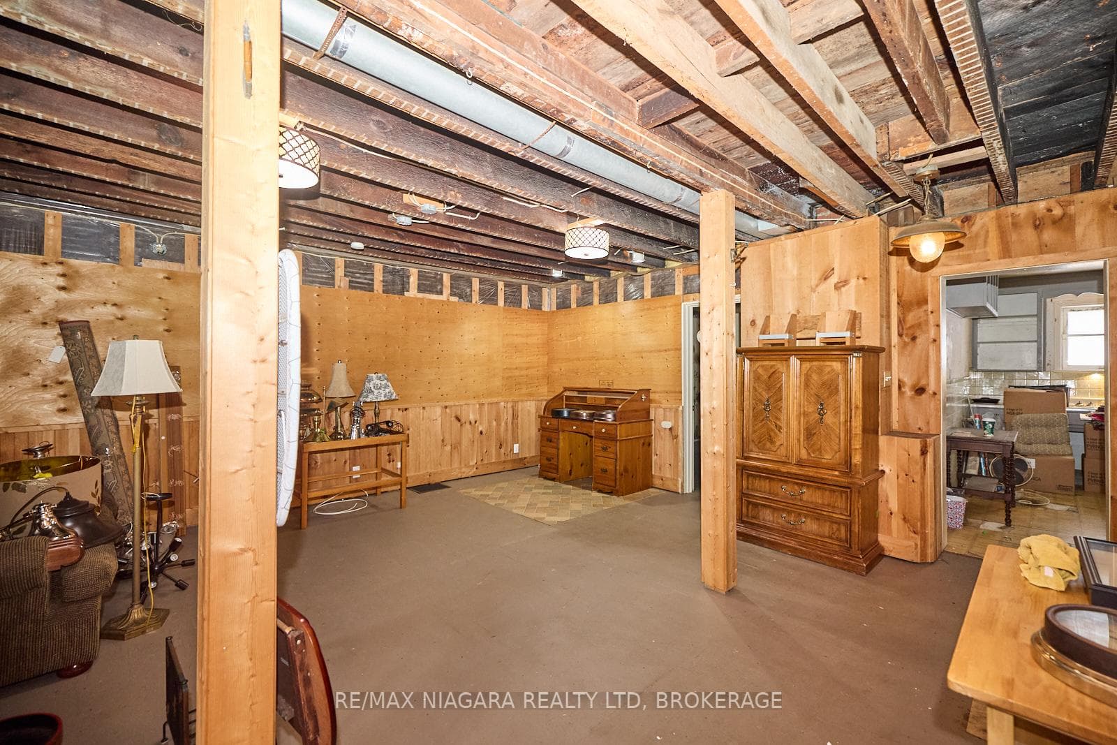 84 Alma Street photo 9