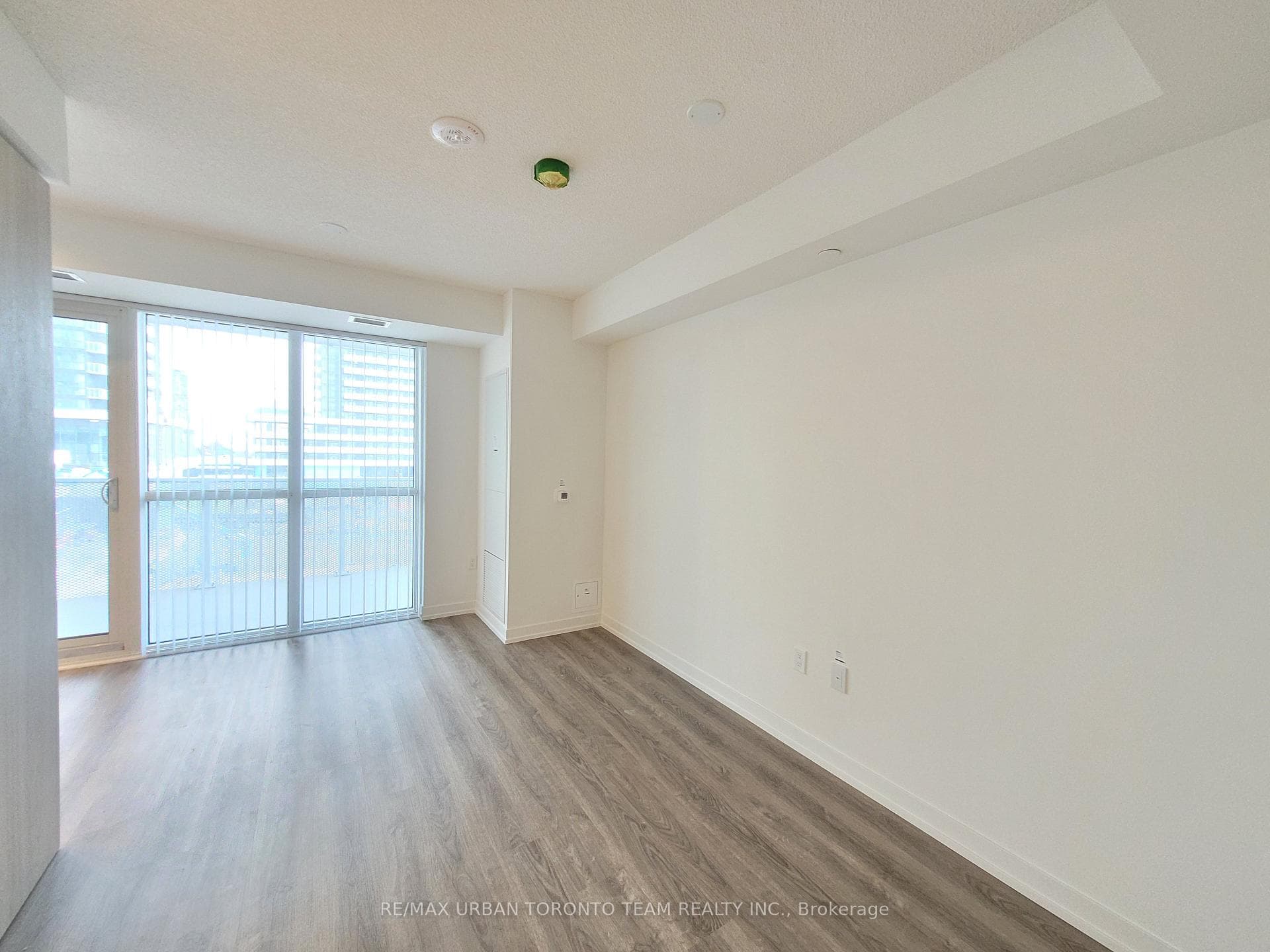 195 Commerce Street Unit 518 photo 5