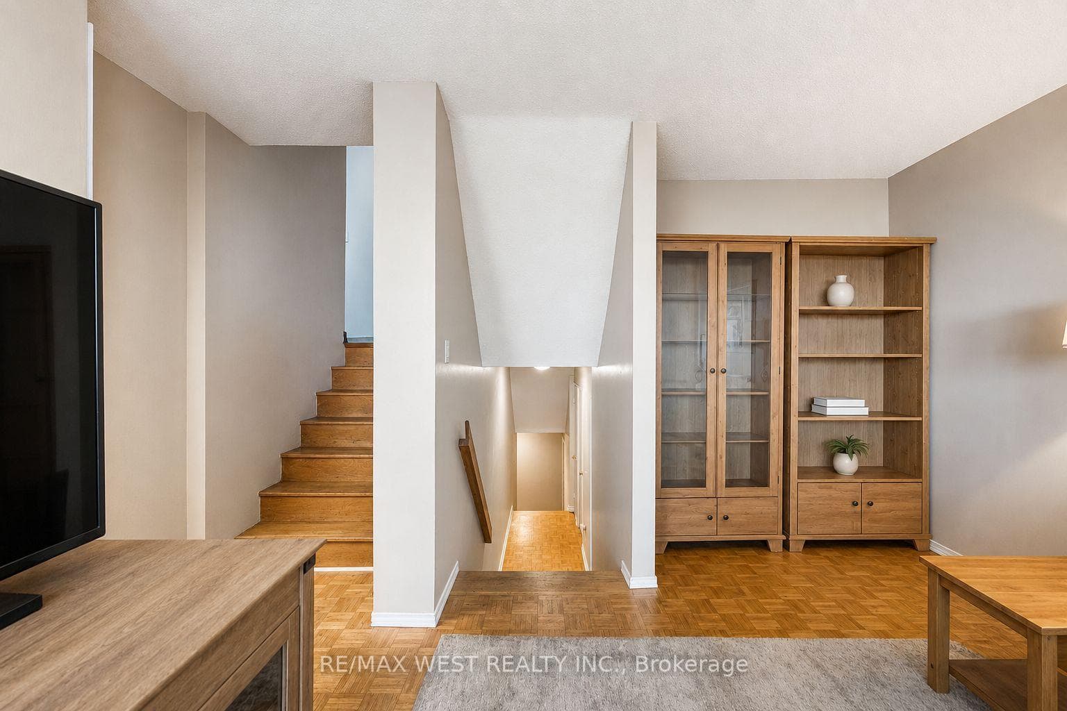 11 Wincott Drive Unit 1104 photo 13