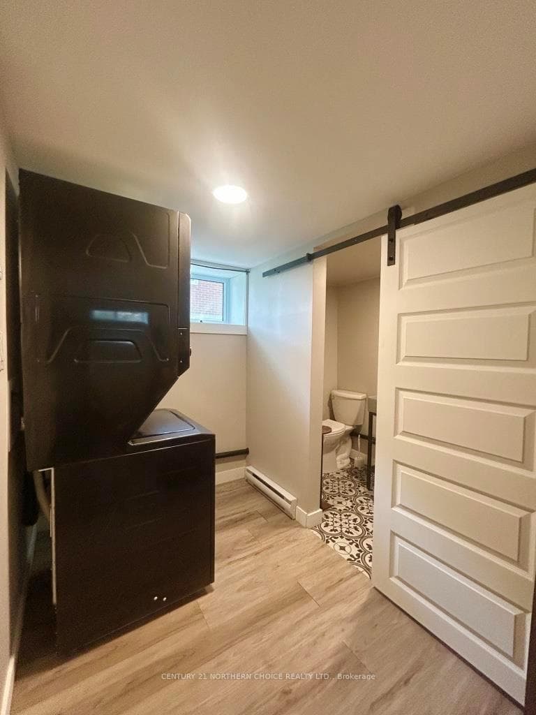 817 Phair Avenue photo 26