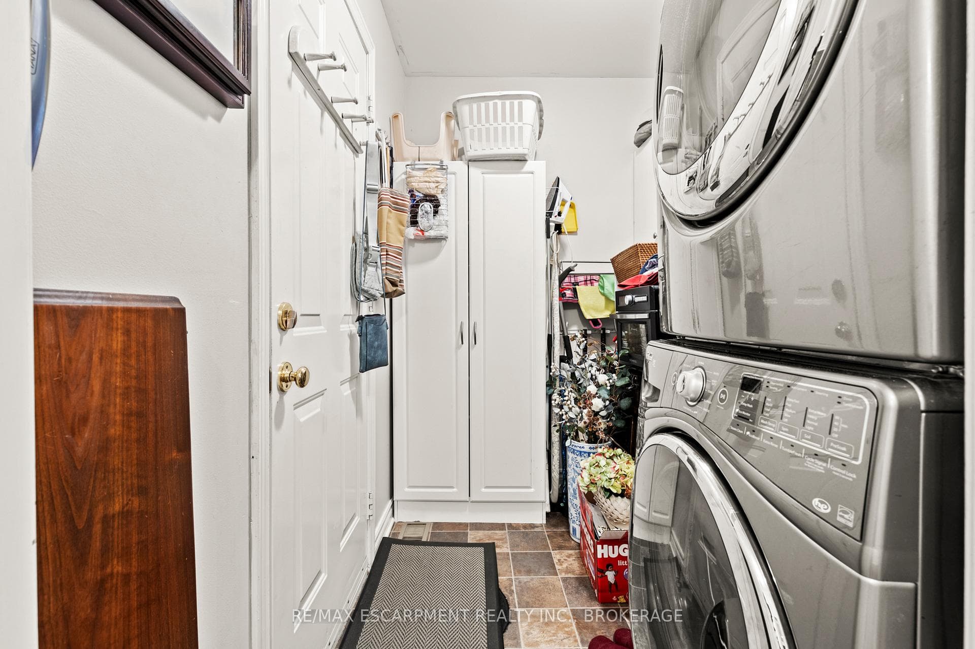 19 Bartlett Avenue Unit 10 photo 20