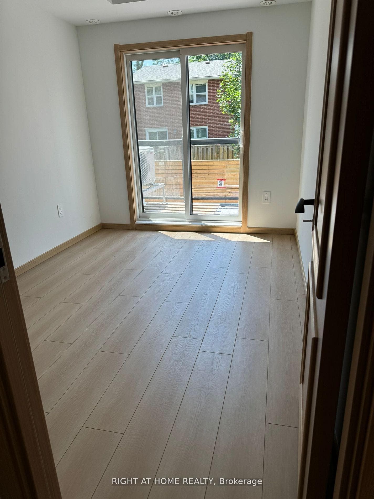 3445 Sheppard Avenue Unit C1 203 photo 21