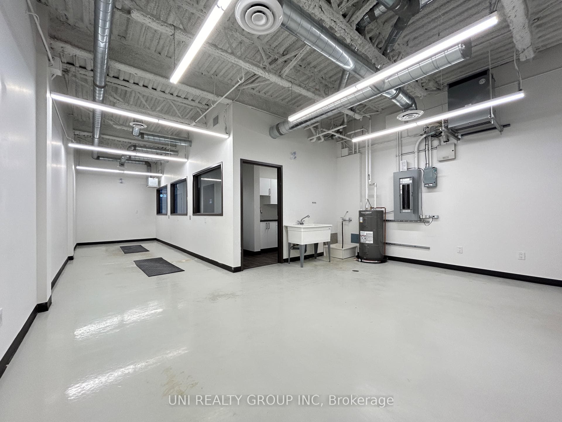 2310 St Laurent Boulevard Unit 217 photo 13