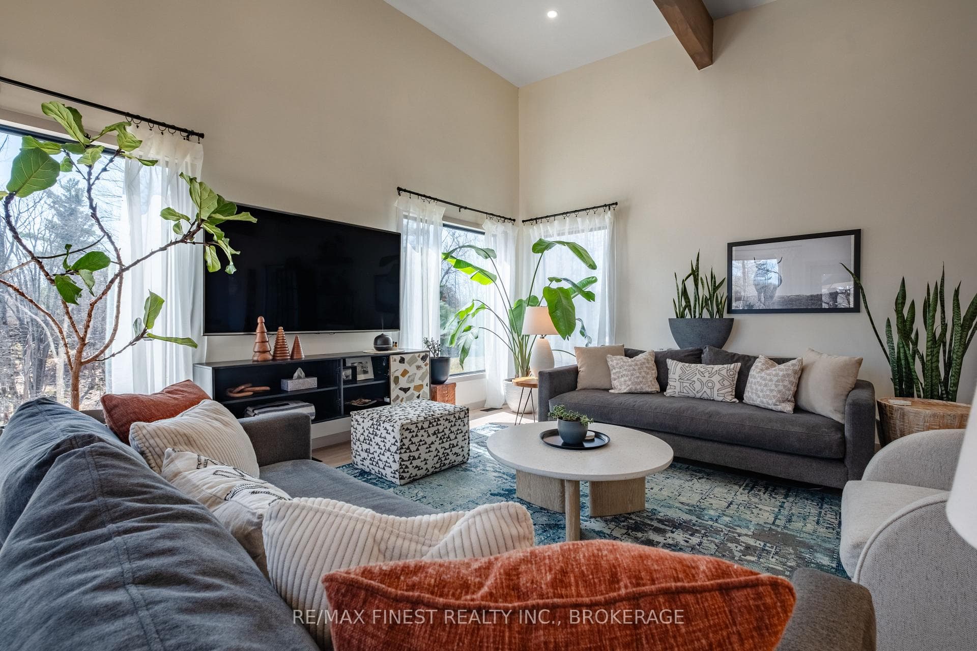 1316 Leland Road photo 9