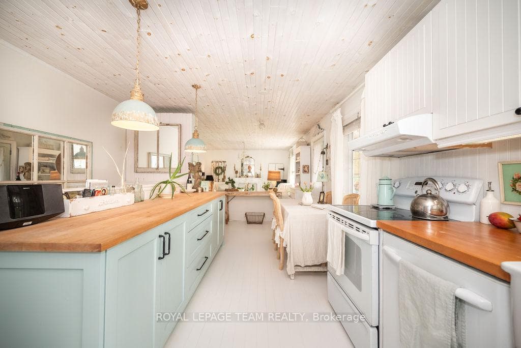 33 JACKPINE Street photo 23