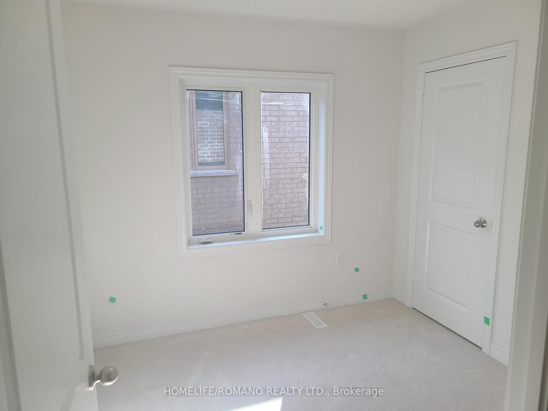 7 Markview Road photo 14