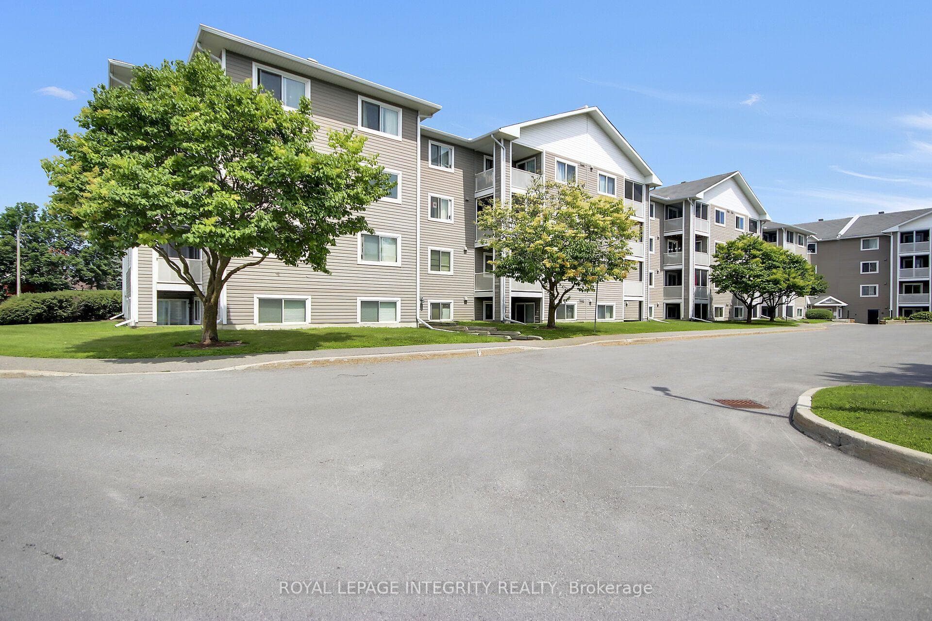 316 Lorry Greenberg Drive Unit 302 photo 2