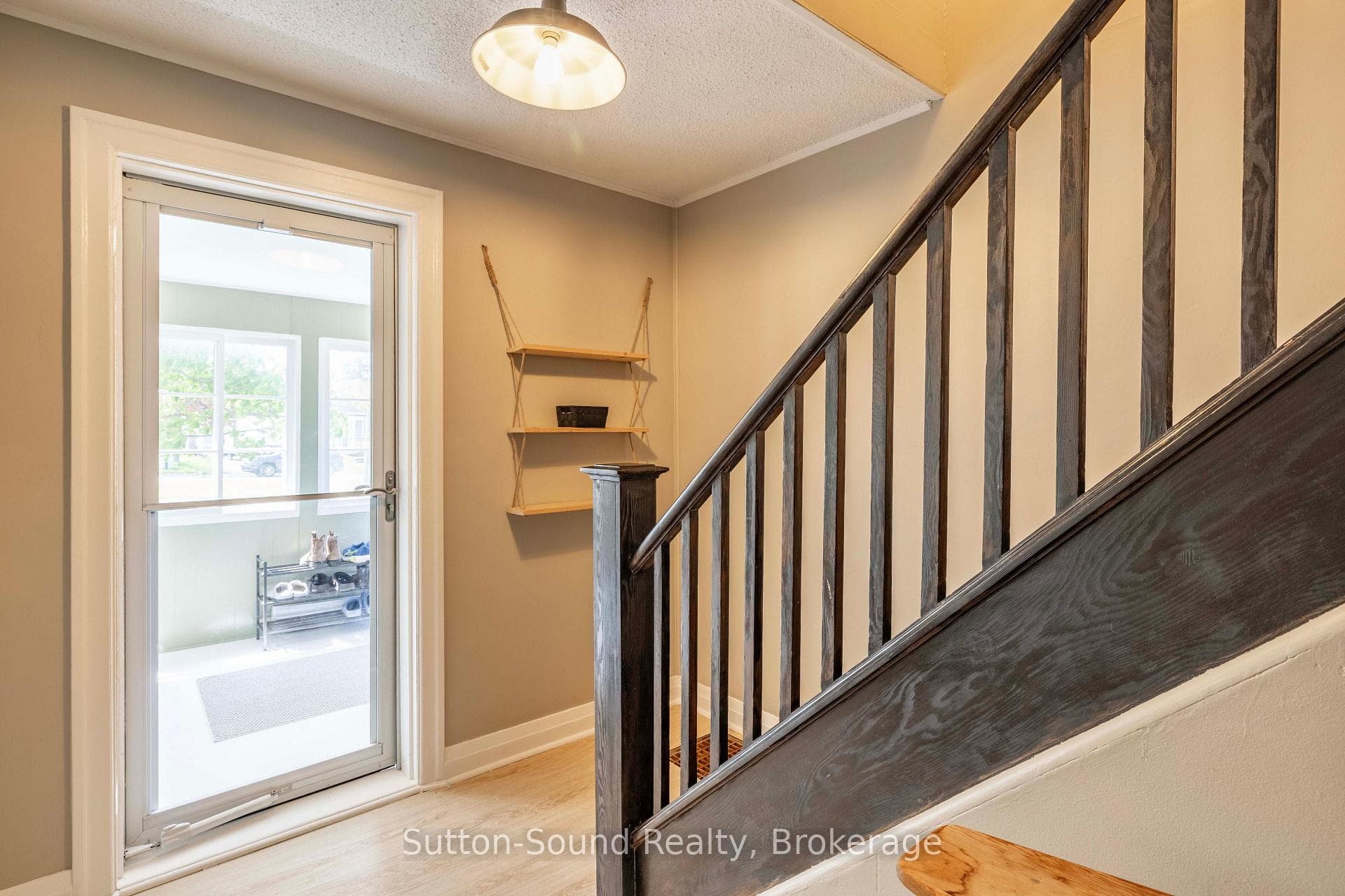 740 6th Street photo 7