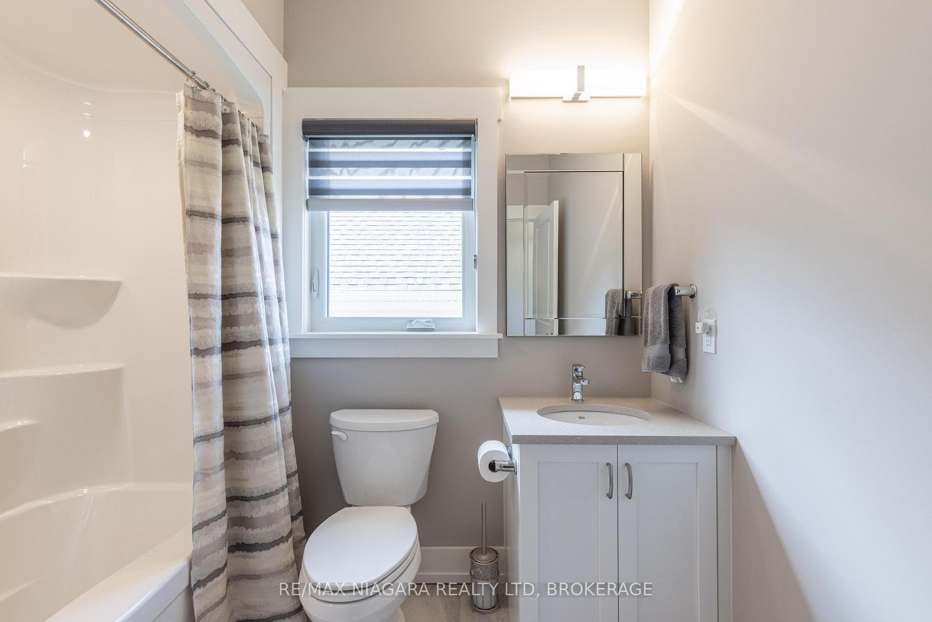 3573 Dominion Road Unit 6 photo 26