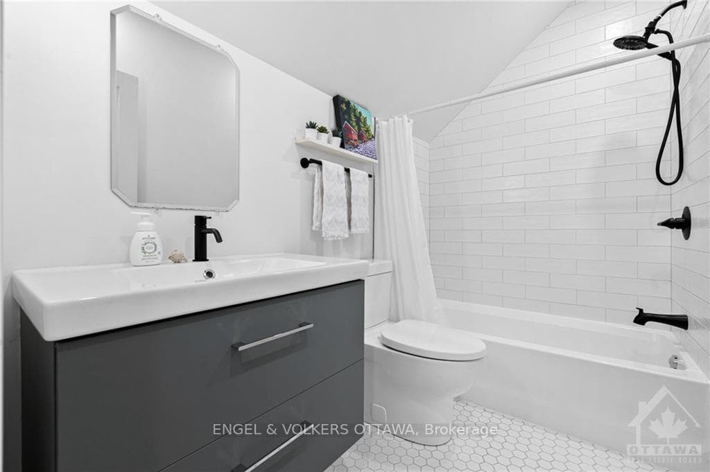31 NOLAN Avenue photo 19