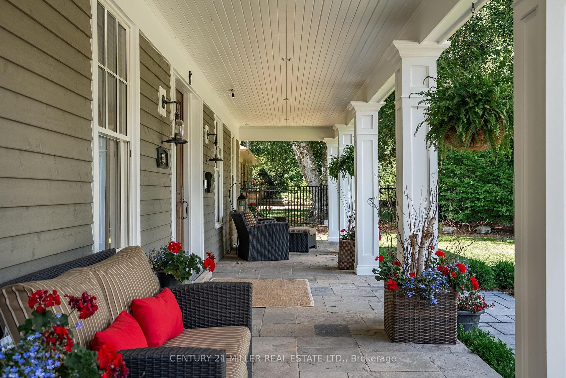 80 Cox Drive photo 4