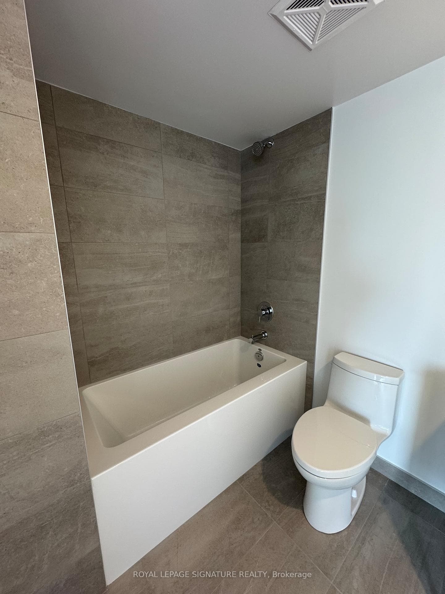 28 Eastern Avenue Unit 709 photo 12