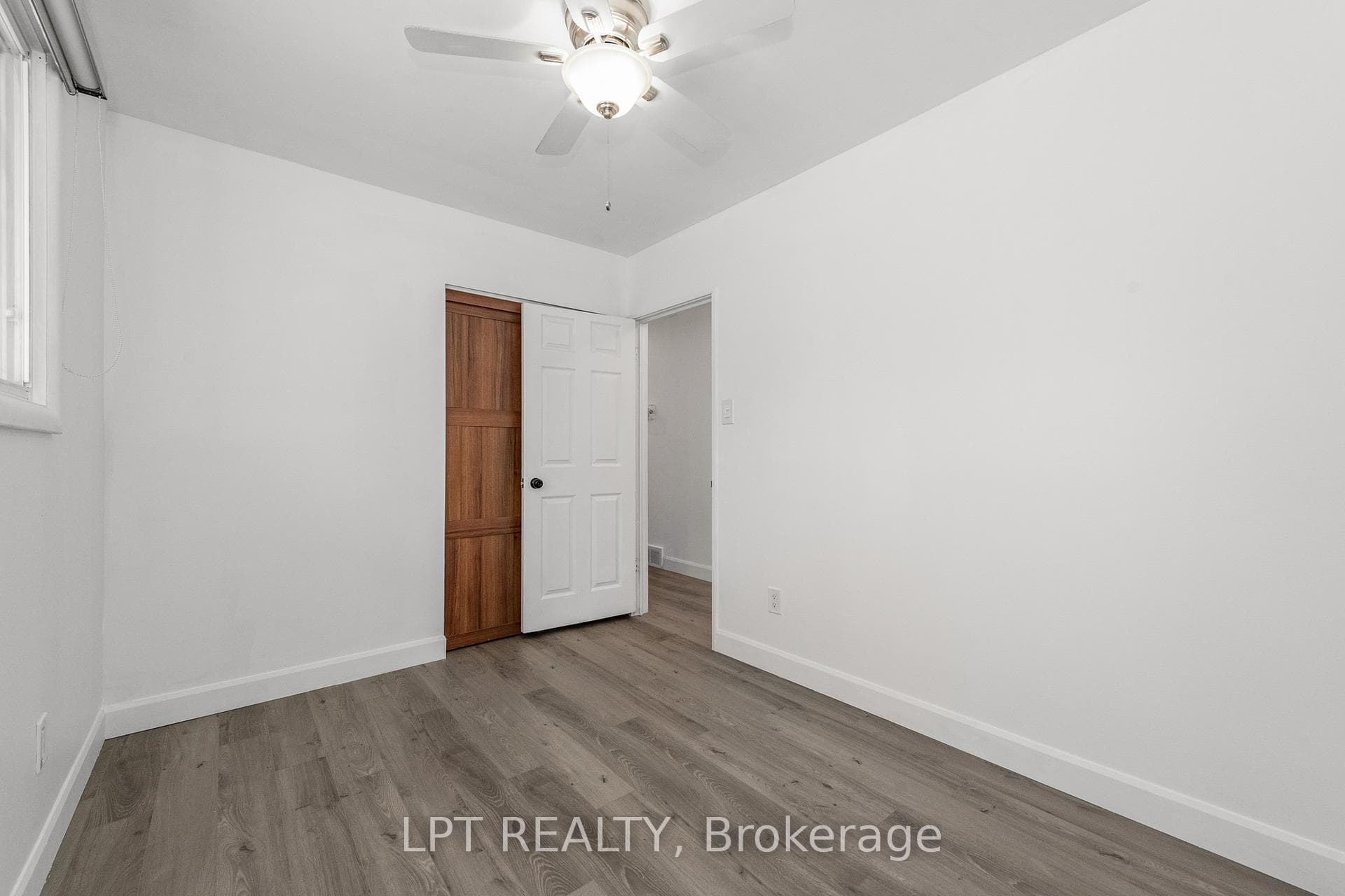 37 Largo Crescent photo 20