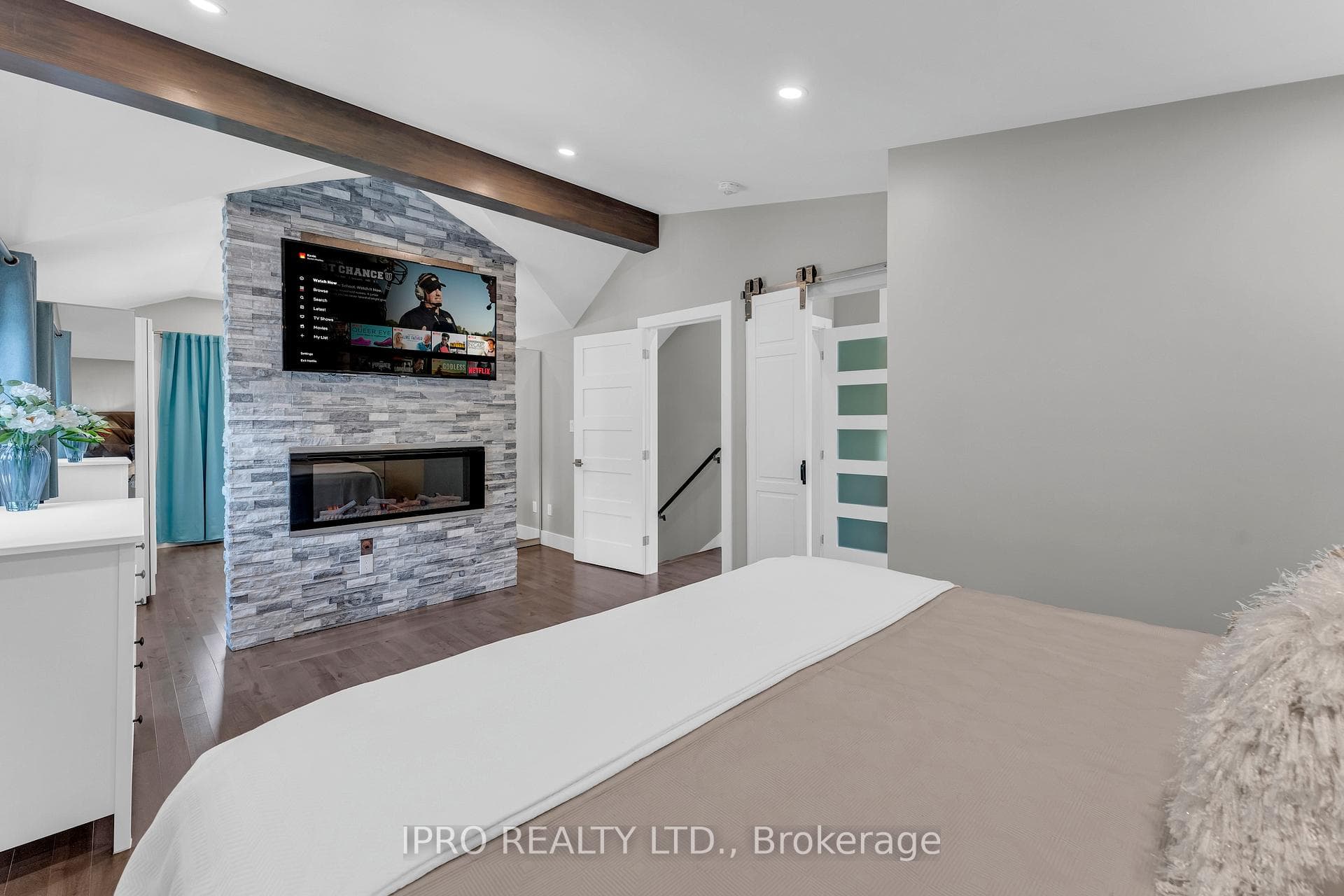 3 Spencer Avenue photo 18
