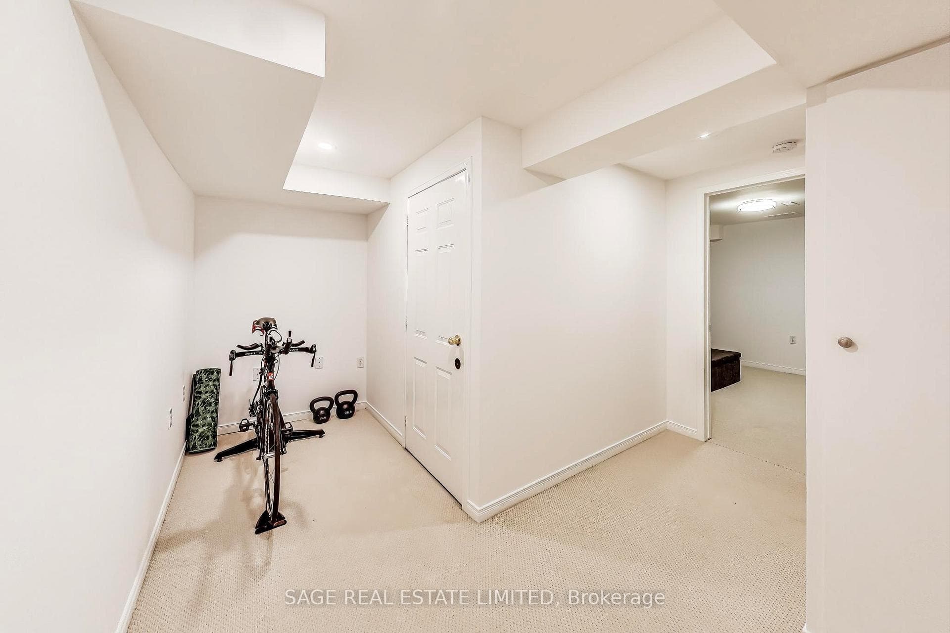 1862 Creek Way photo 31
