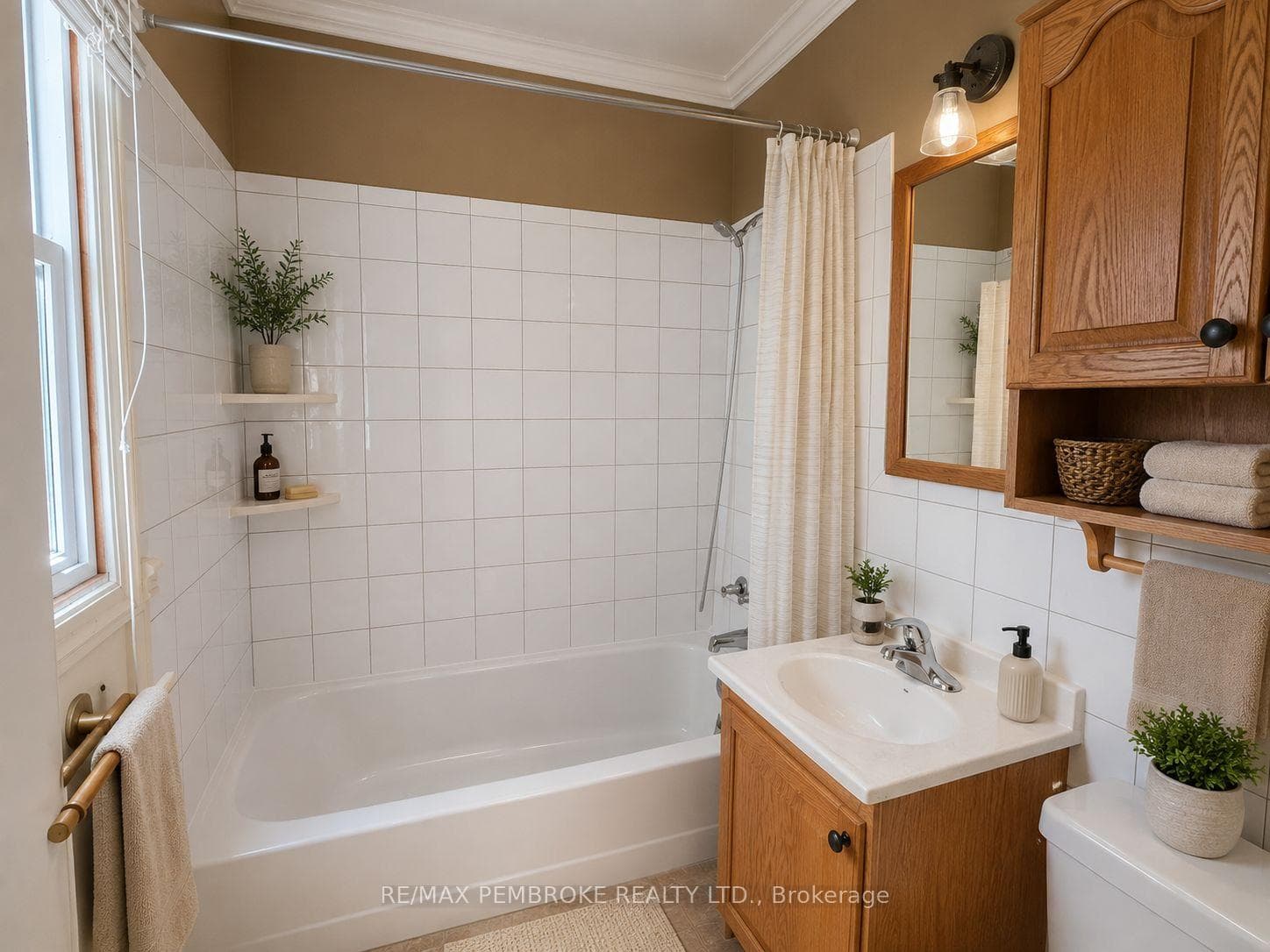 Virtually staged bathroom using AI