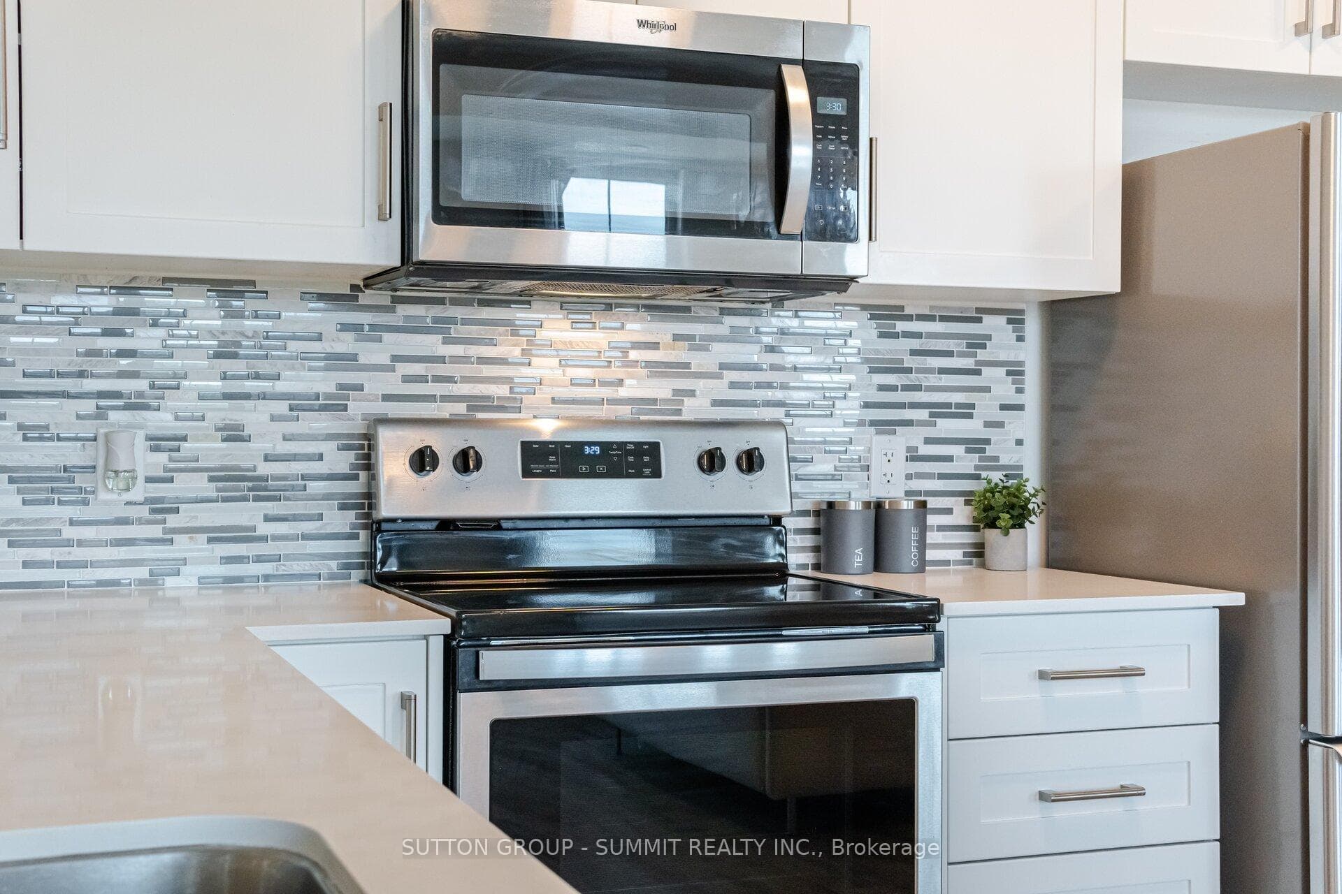 2205 LILLYKIN Street Unit 3 photo 6