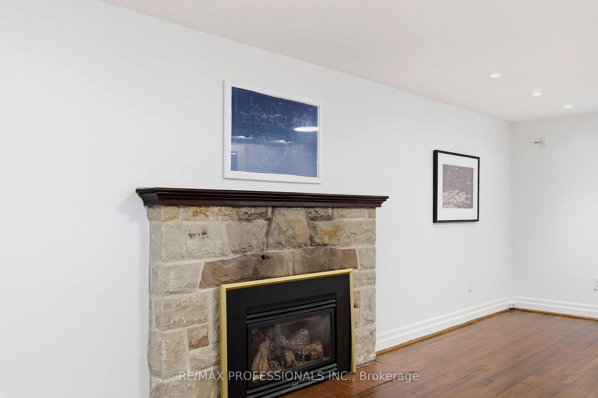 10 Edgemore Drive photo 28
