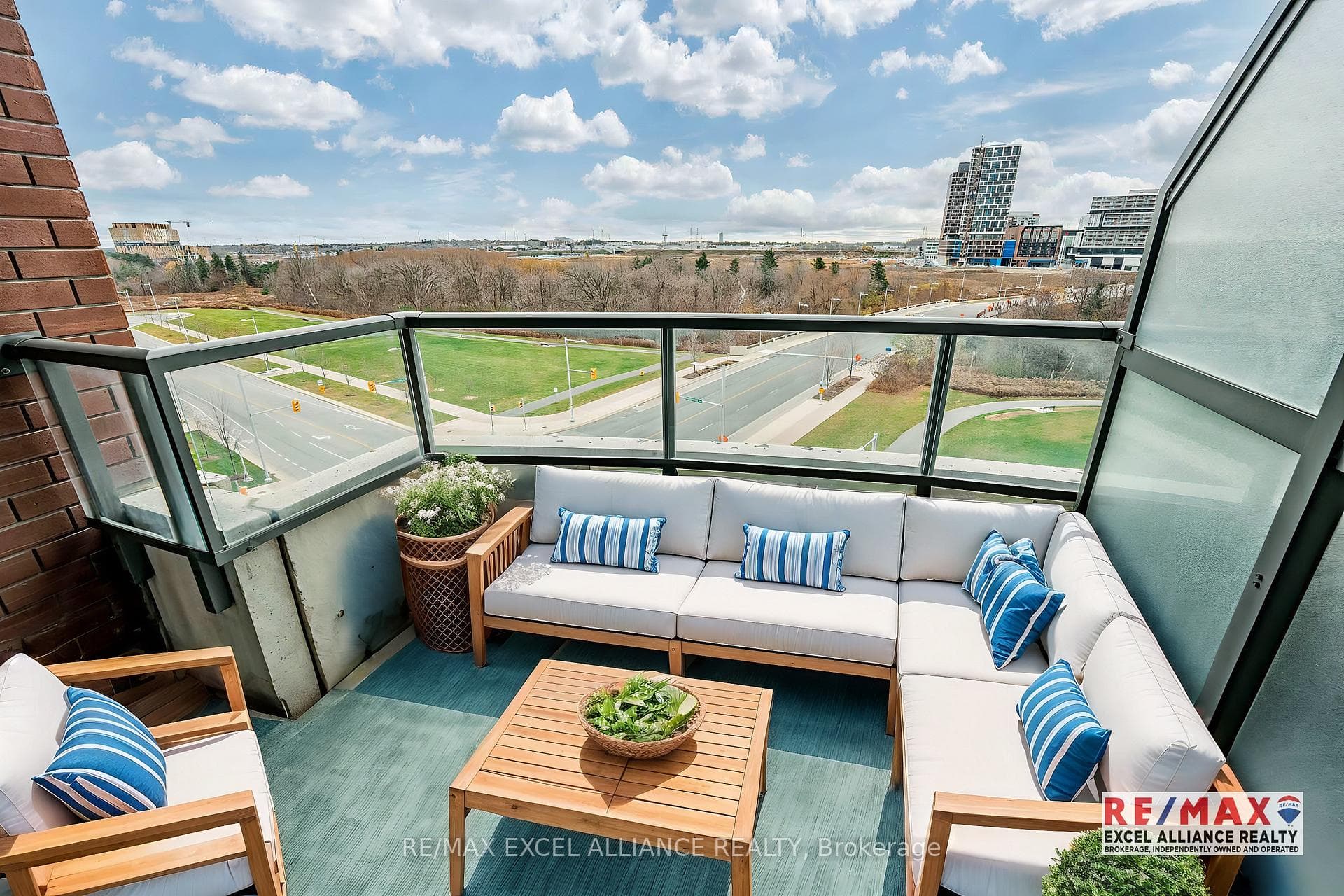 8200 Birchmount Road Unit 808 photo 8