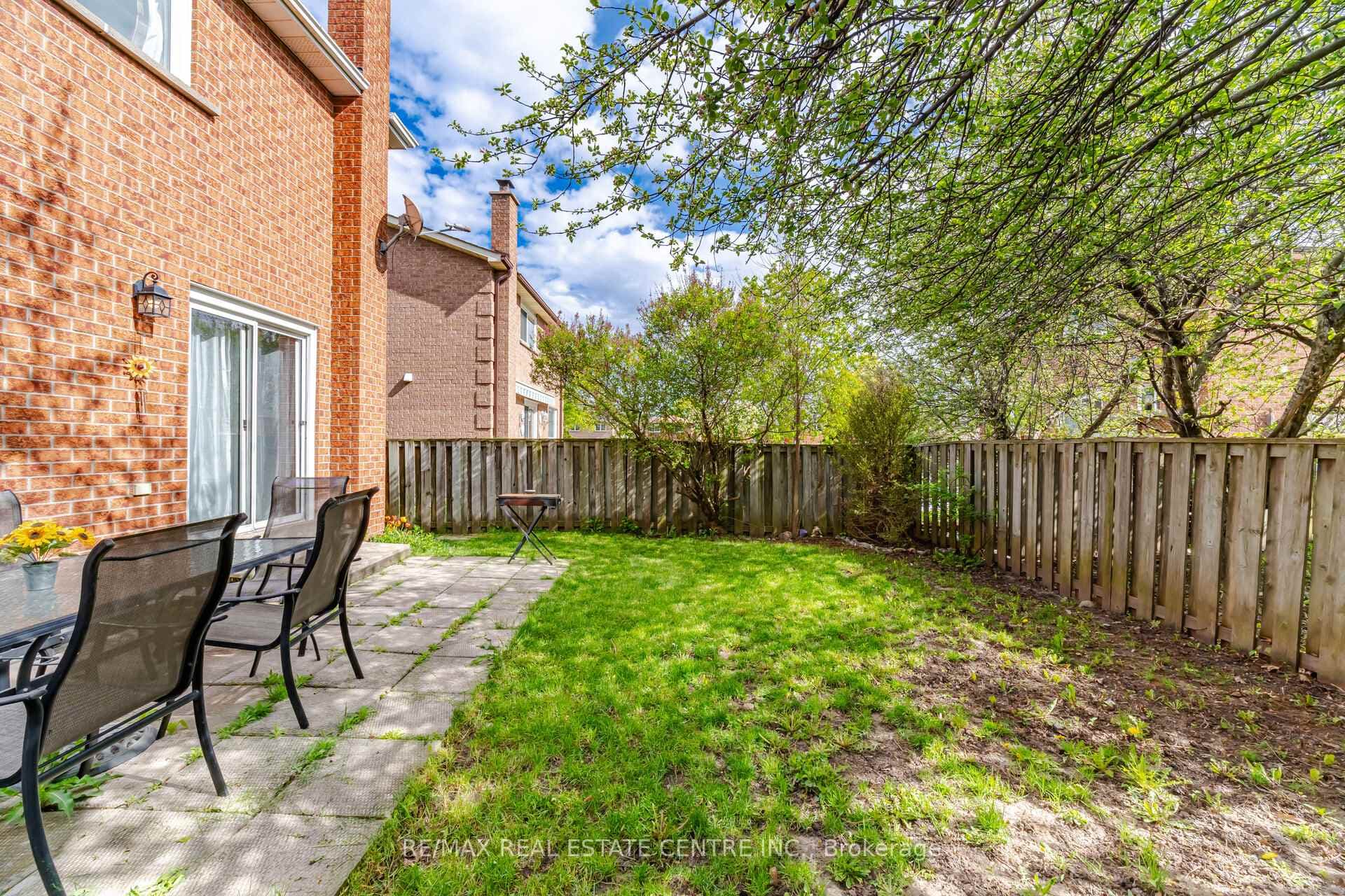 6884 Edenwood Drive photo 46